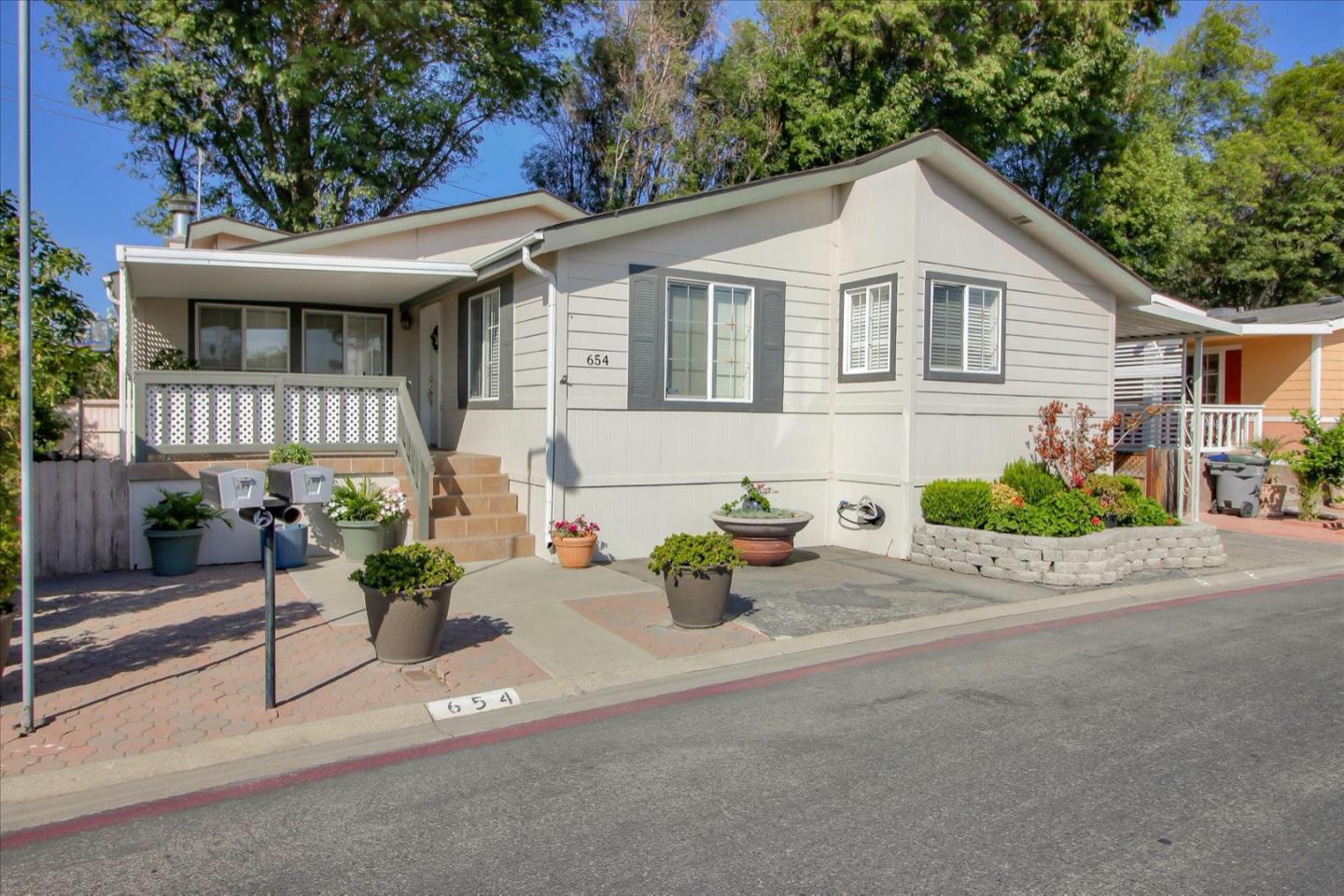 1085 Tasman Dr 654, Sunnyvale, CA 94089 3 Beds 2 Baths (Sold