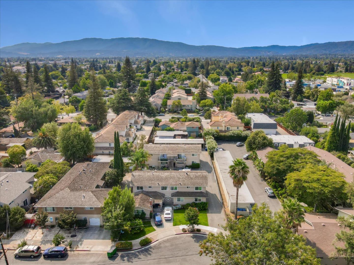 210 Rose Court, CAMPBELL, California 95008, ,Comm Ri Multi-units 5+,For Sale,Rose Court,ML81813239