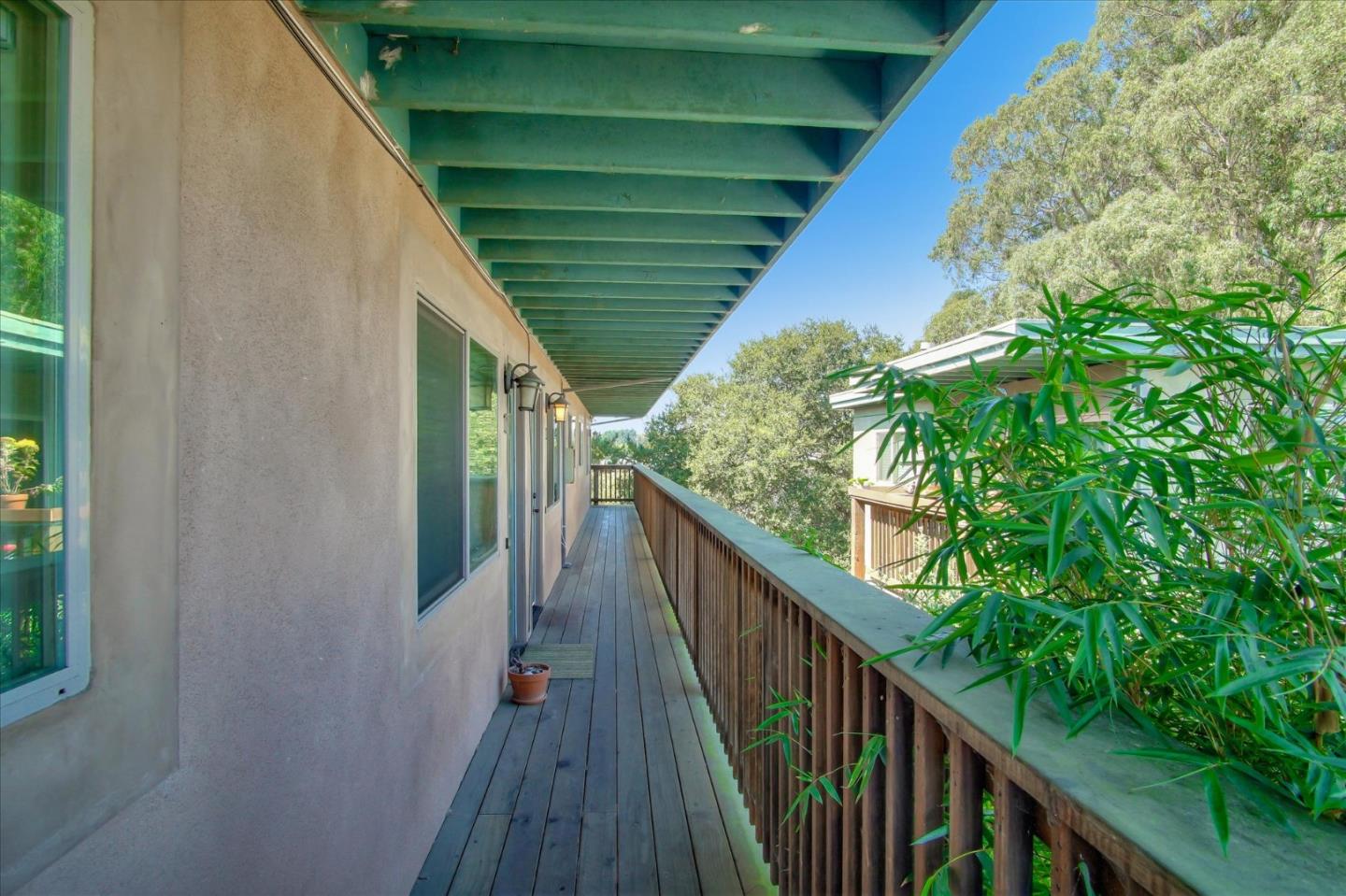 985 30th Avenue, SANTA CRUZ, California 95062, ,Comm Ri Multi-units 5+,For Sale,30th Avenue,ML81813241