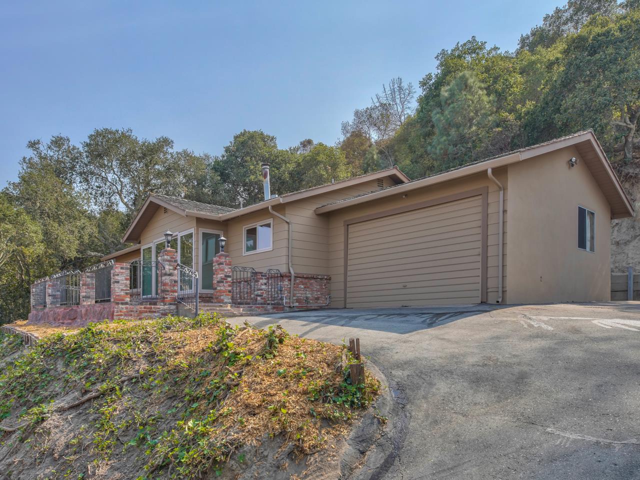 178 Pine Canyon Rd, Salinas, CA 93908 3 Beds 2 Baths (Sold) ML81813324 MLSL