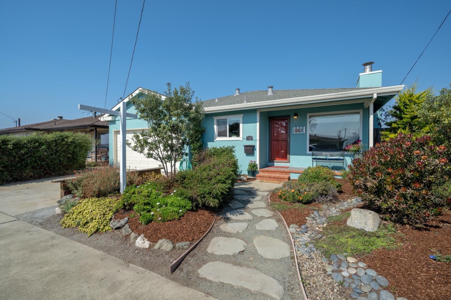 Detail Gallery Image 1 of 1 For 112 Shoreview Ave, Pacifica,  CA 94044 - 3 Beds | 1 Baths