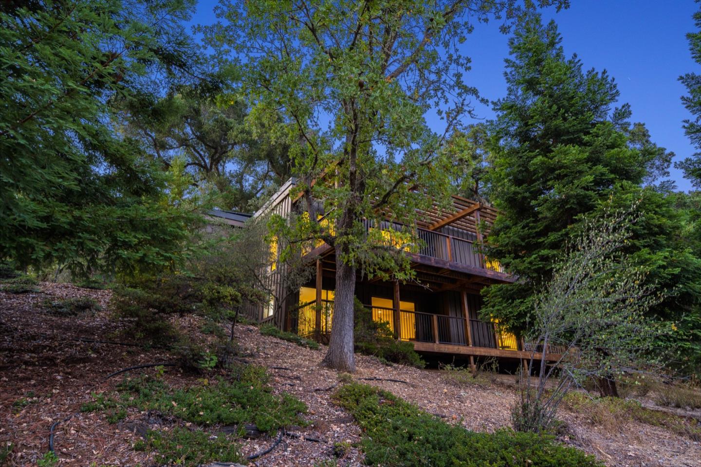 2 Acorn St, Portola Valley, CA 94028 4 Beds 4 Baths (Sold