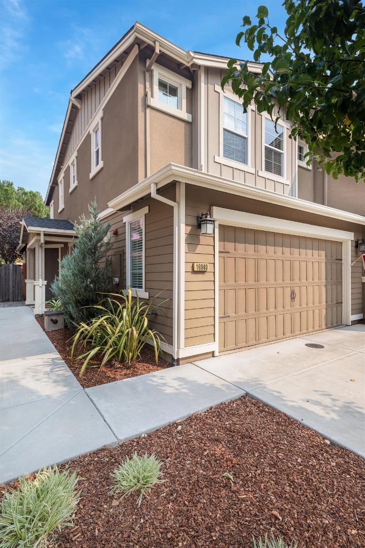 16940 Fremont Ct, Hill, CA 95037 3 Beds 2/1 Baths (Sold