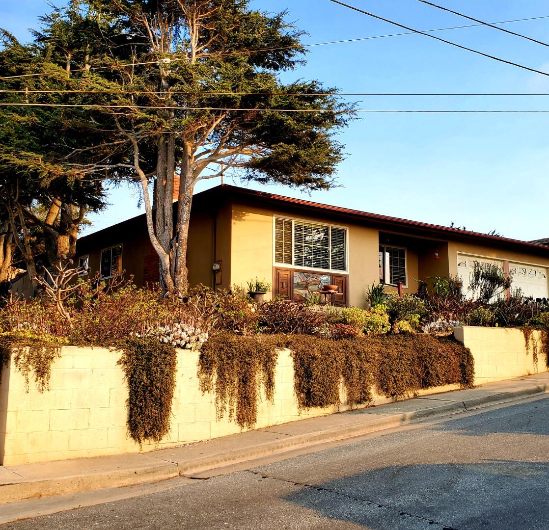 1790 Havana St, Seaside, CA 93955 3 Beds 2 Baths (Sold