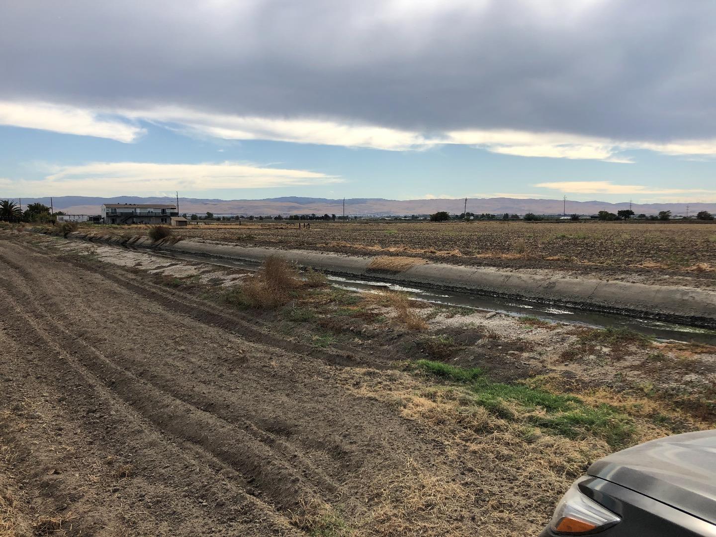 0 Naglee, TRACY, California 95304, ,Lots And Land,For Sale,Naglee,40967418
