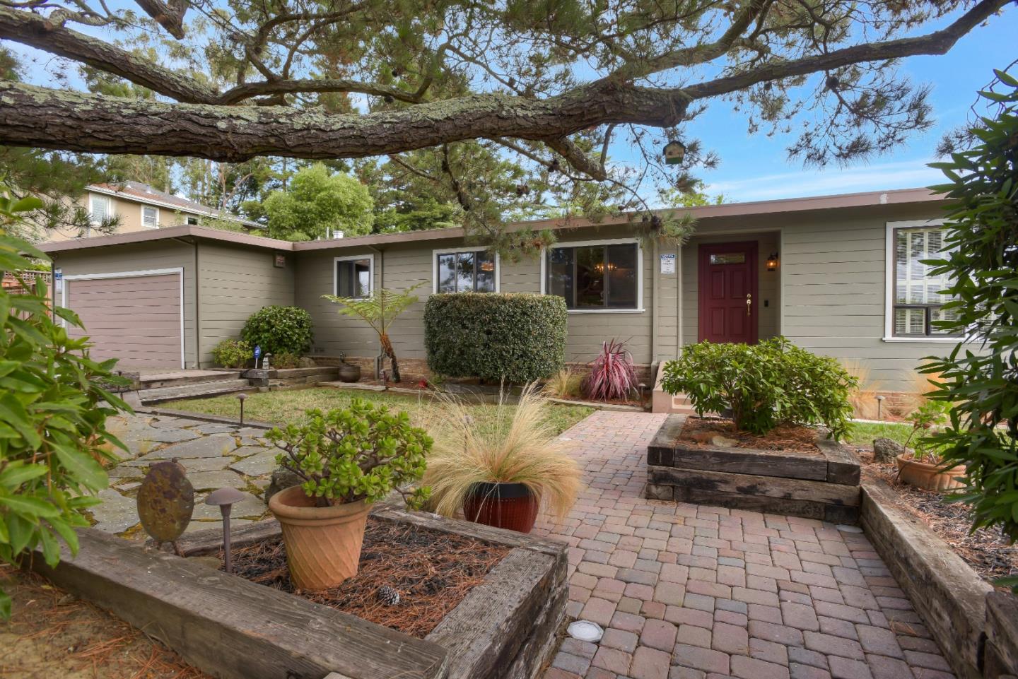 1335 Parrott Dr, San Mateo, CA 94402 3 Beds 2 Baths (Sold