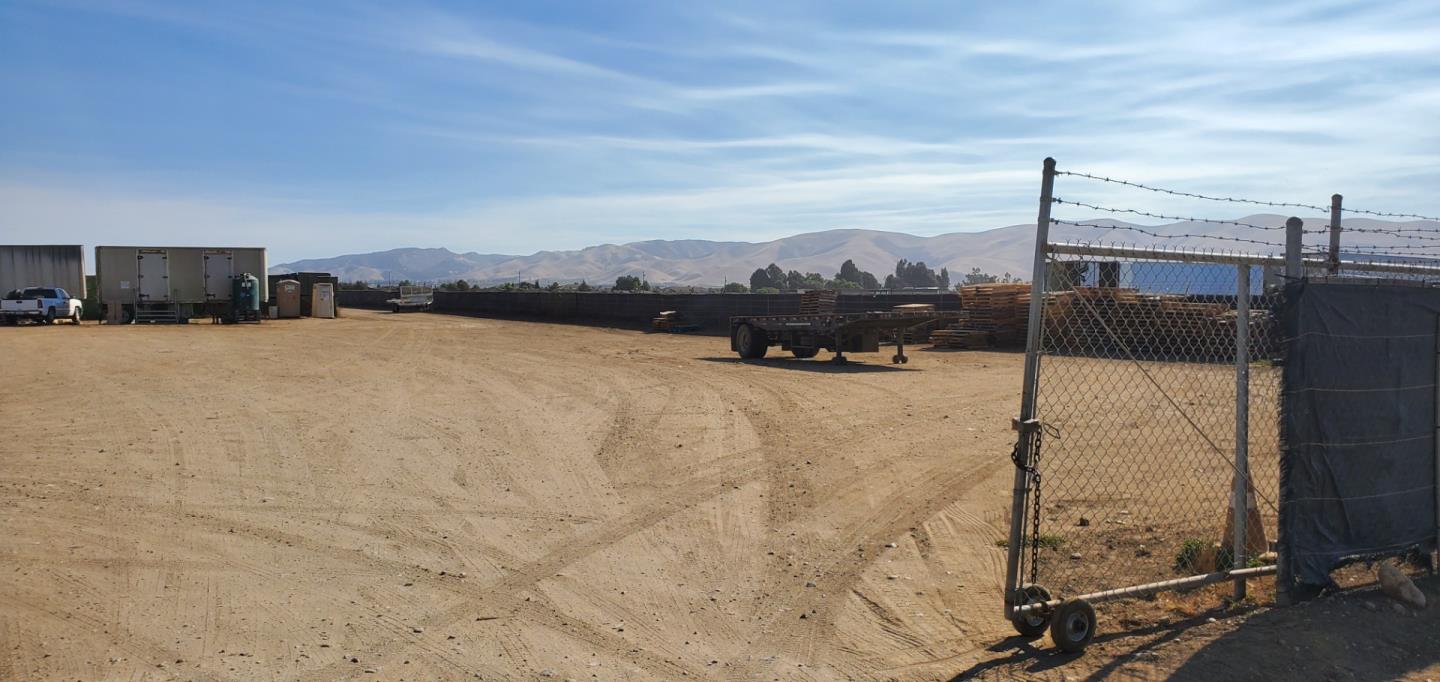 40080 Walnut, GREENFIELD, California 93927, ,Comm Industrial For Sale,For Sale,Walnut,40970959