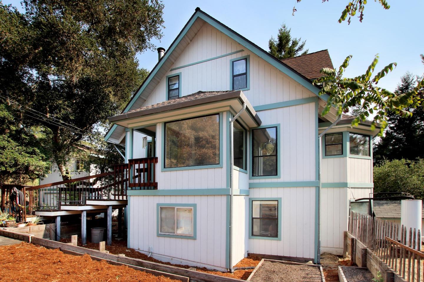 180 Look Ct, Boulder Creek, CA 95006 3 Beds 2/1 Baths (Sold