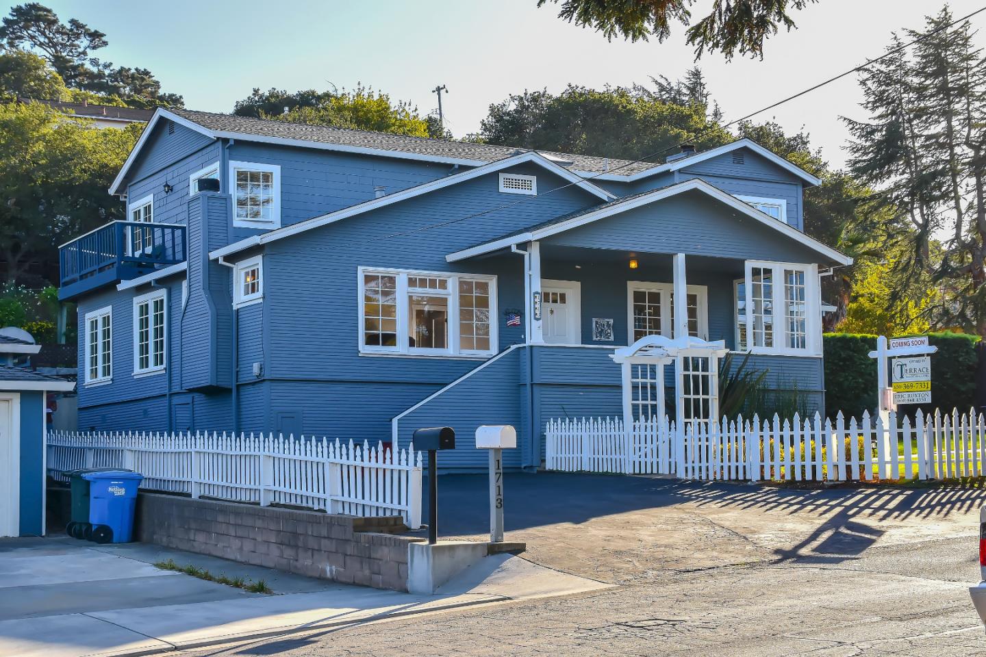 1713 Pine Knoll Dr, Belmont, CA 94002 5 Beds 3 Baths (Sold