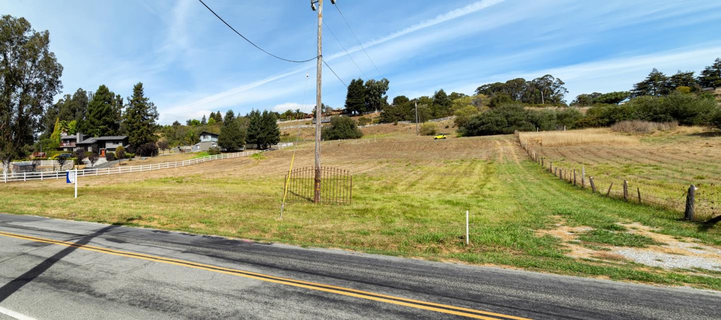 400 Larkin Valley Road, WATSONVILLE, California 95076, ,Lots And Land,For Sale,Larkin Valley Road,40962086