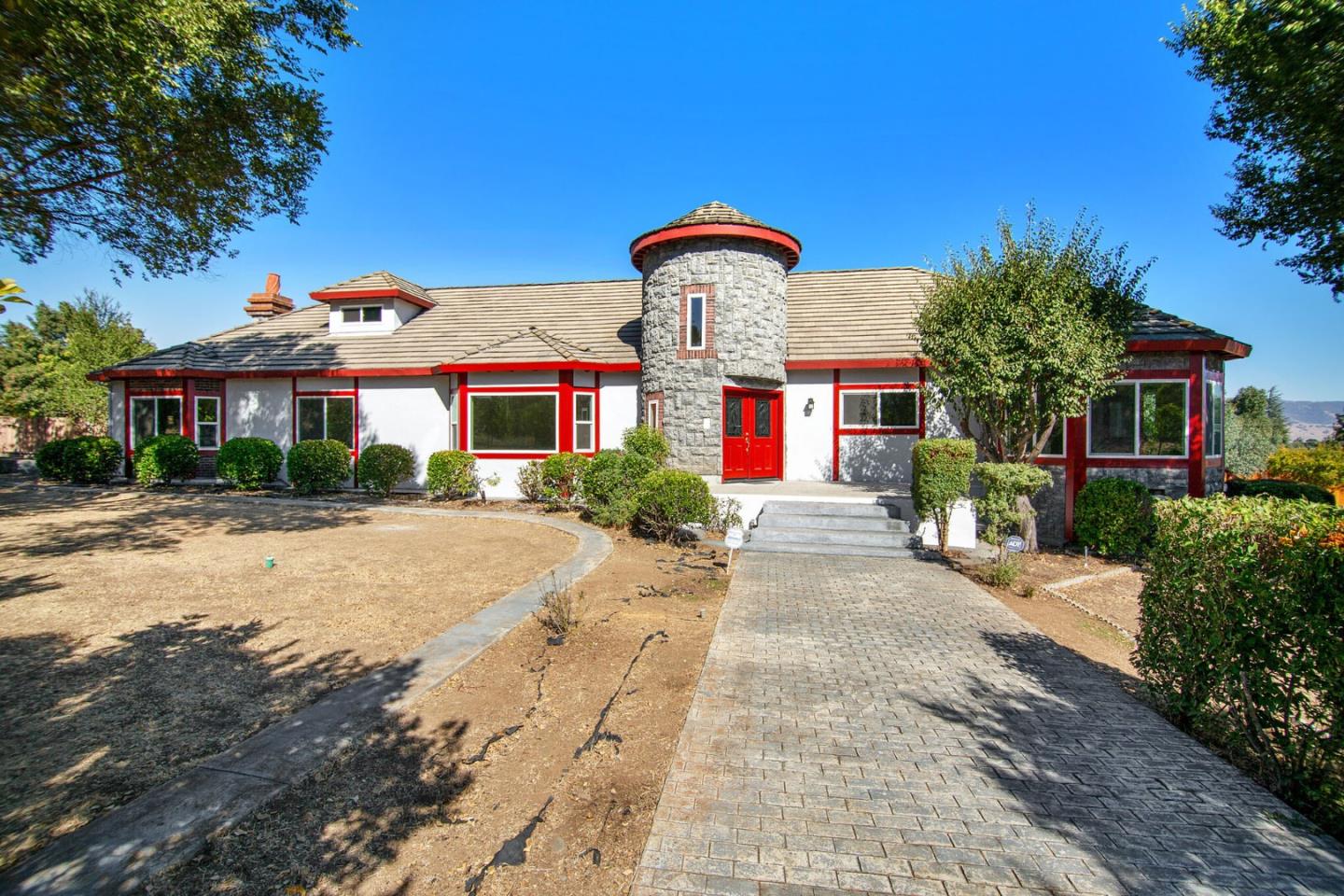 15349 Sycamore Dr, Hill, CA 95037 4 Beds 3 Baths (Sold) ML81816222 MLSL