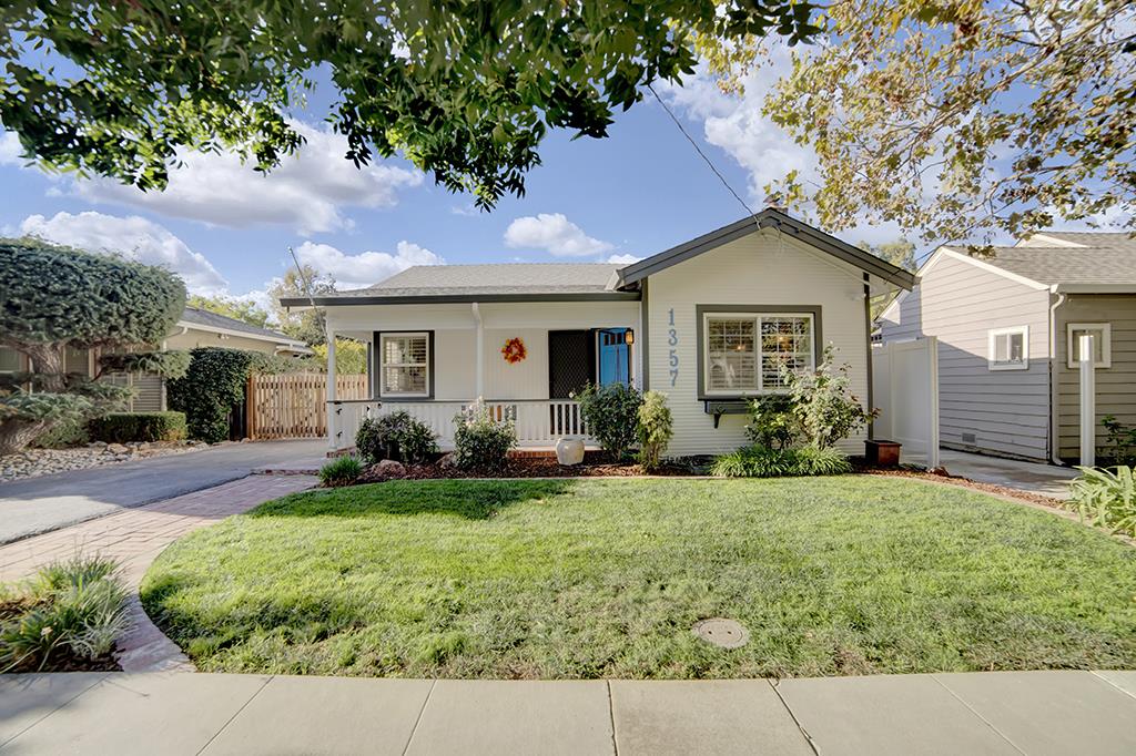 1357 Newhall St, San Jose, CA 95126 2 Beds 1/1 Baths (Sold) ML81816238 MLSL