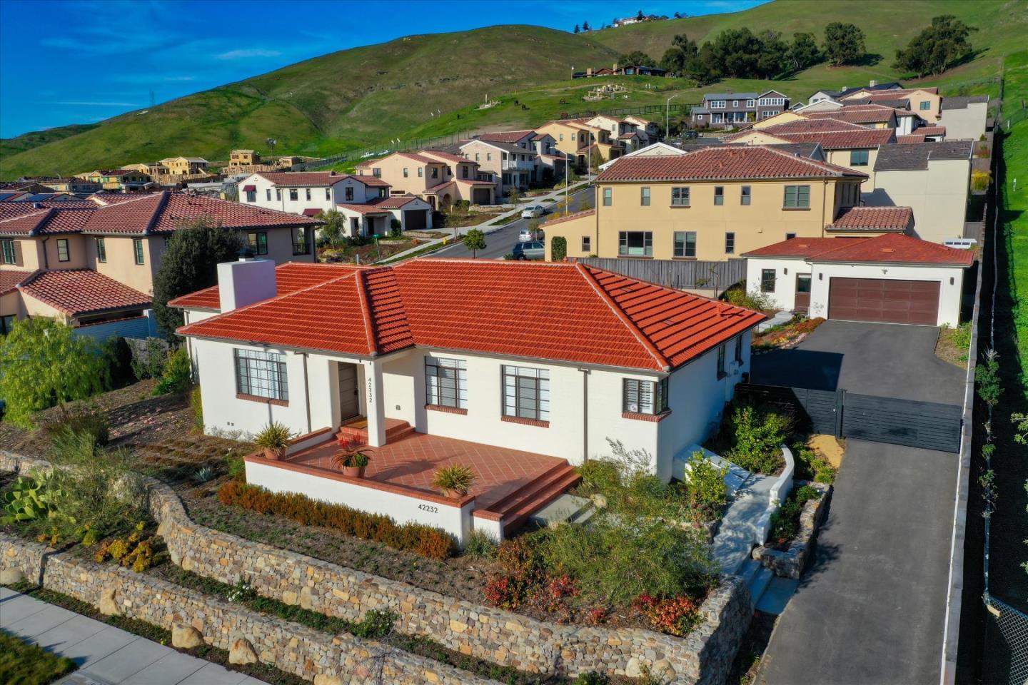 42232 Mission Blvd, Fremont, CA 94539 3 Beds 2/1 Baths (Sold