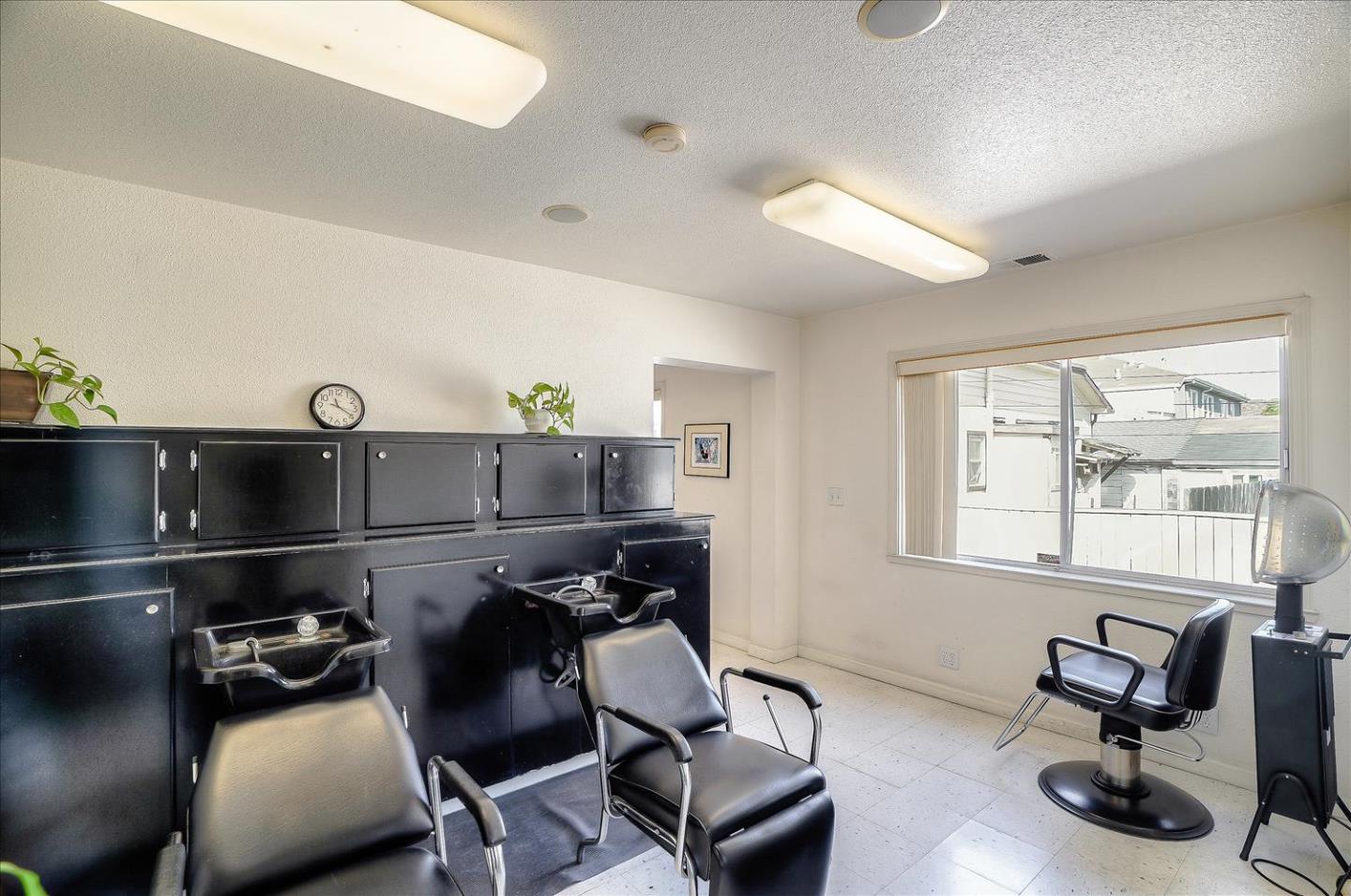 109 Capitol Street, SALINAS, California 93901, ,Comm Industrial For Sale,For Sale,Capitol Street,40961926