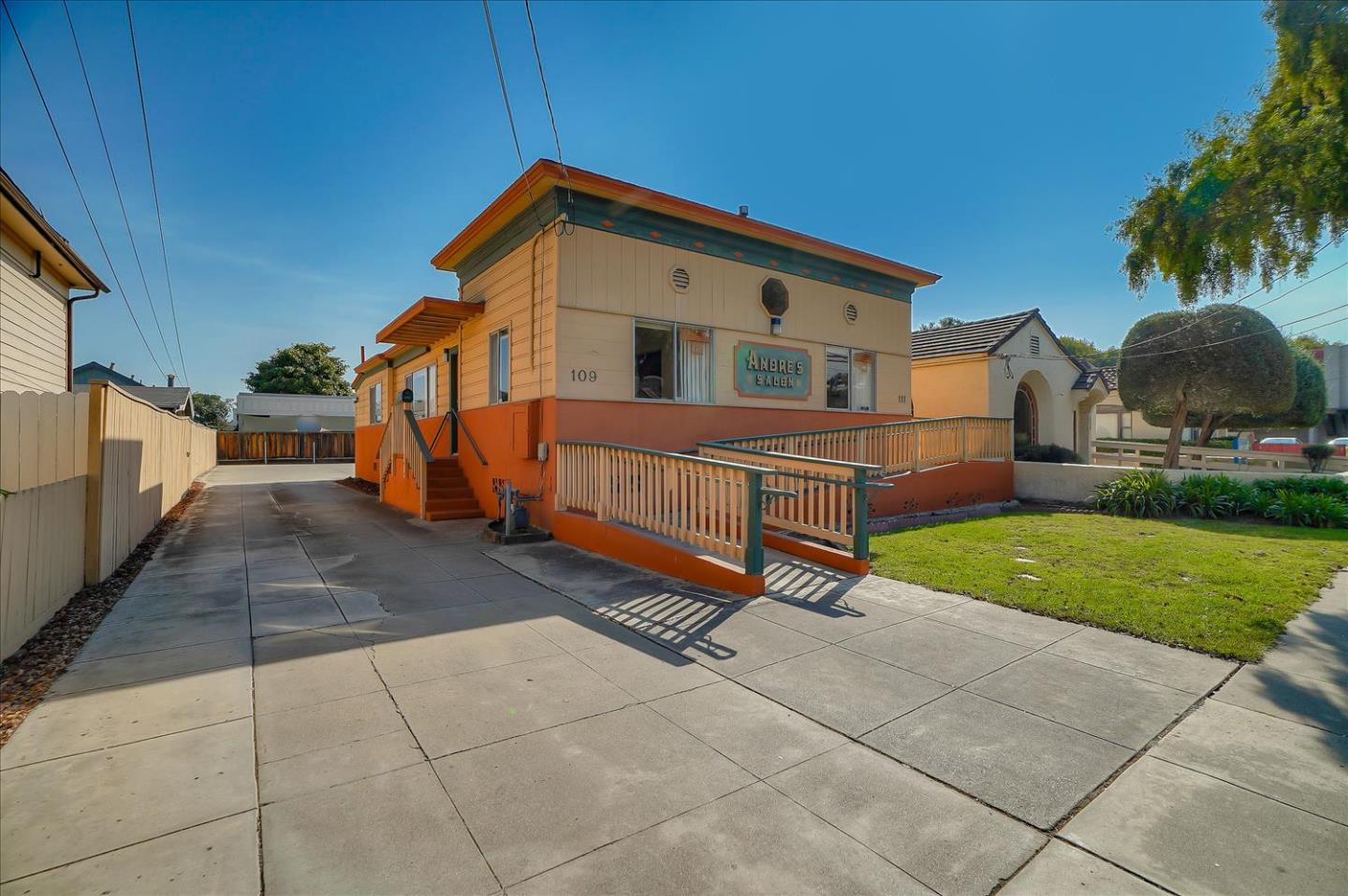 109 Capitol Street, SALINAS, California 93901, ,Comm Industrial For Sale,For Sale,Capitol Street,40961926