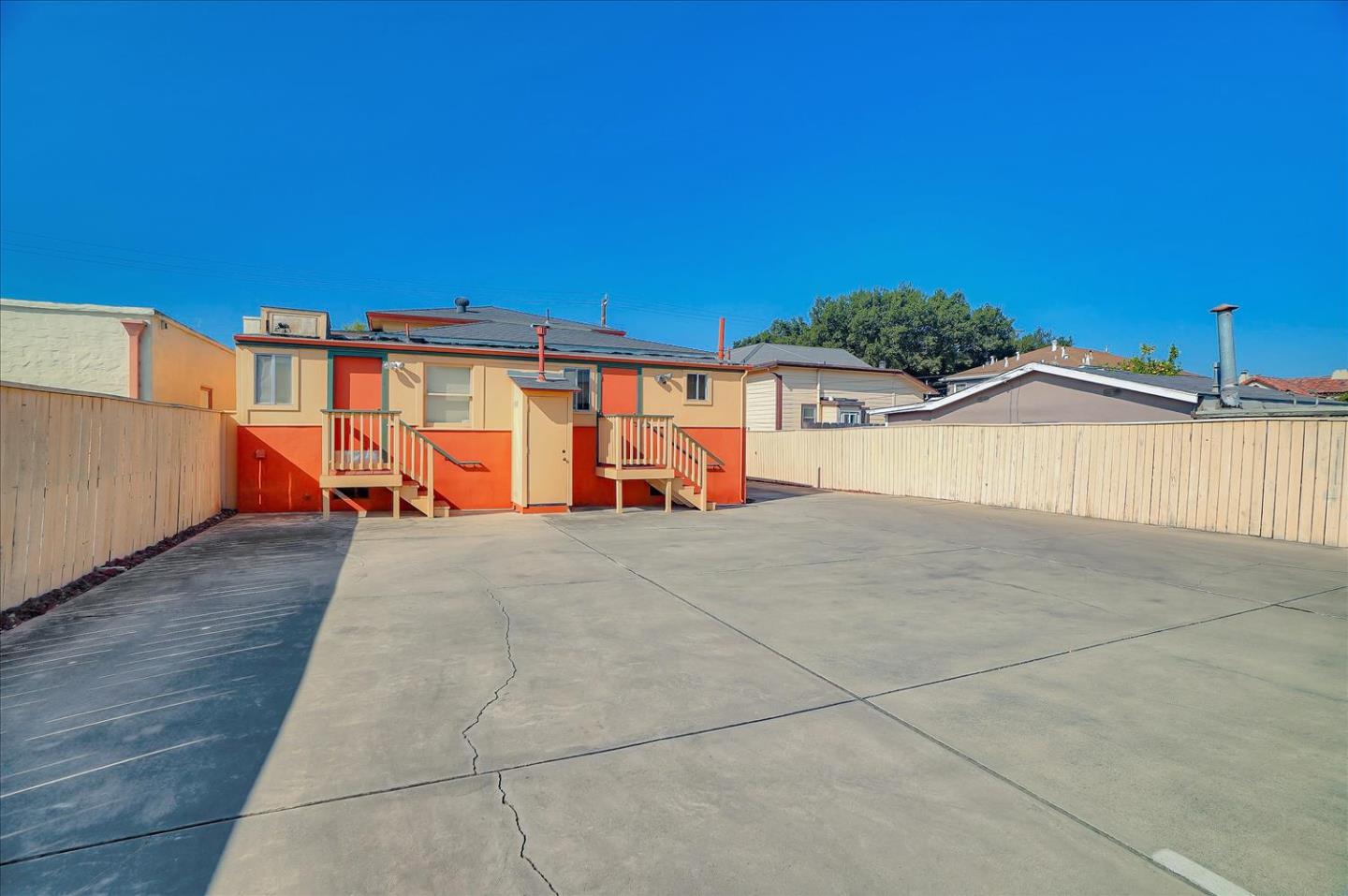 109 Capitol Street, SALINAS, California 93901, ,Comm Industrial For Sale,For Sale,Capitol Street,40961926