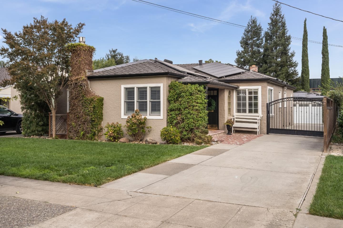 78 N Milton Ave, Campbell, CA 95008 3 Beds 1/1 Baths (Sold