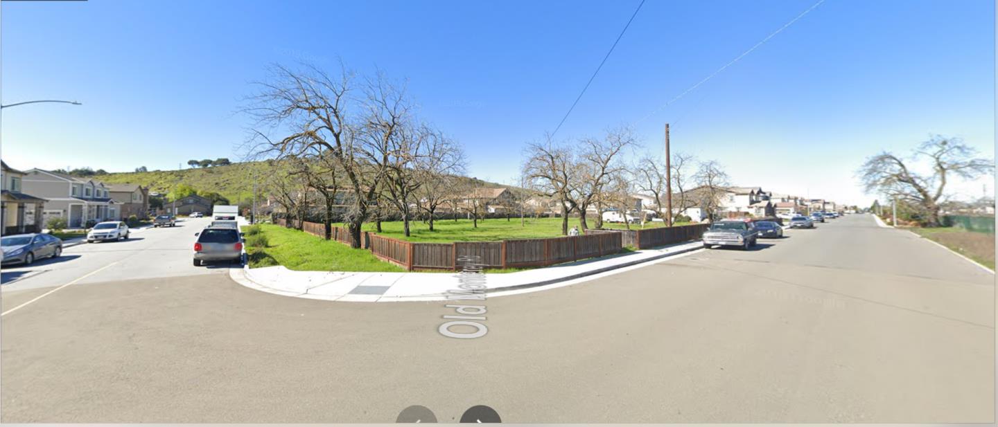 18755 Old Monterey Road, MORGAN HILL, California 95037, ,Lots And Land,For Sale,Old Monterey Road,40963276