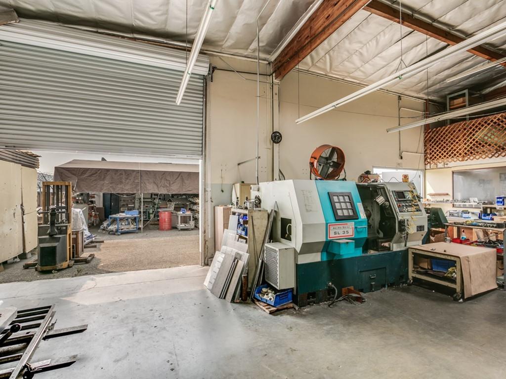 270 Kinney Drive, SAN JOSE, California 95112, ,Comm Industrial For Sale,For Sale,Kinney Drive,40963053