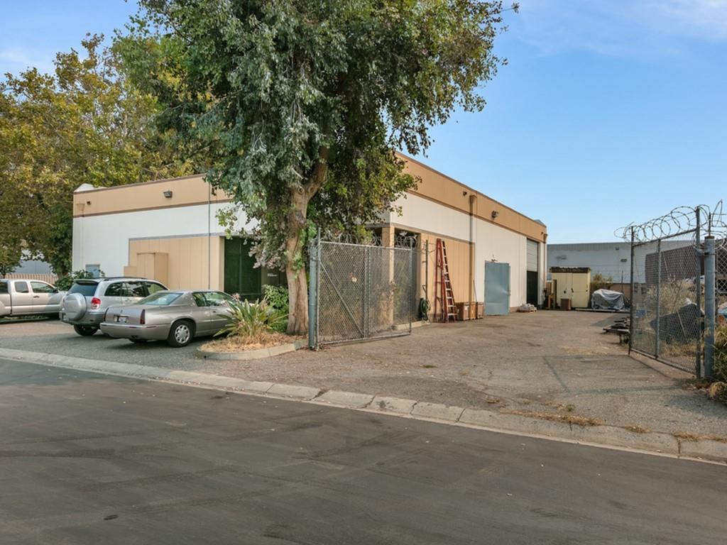 270 Kinney Drive, SAN JOSE, California 95112, ,Comm Industrial For Sale,For Sale,Kinney Drive,40963053