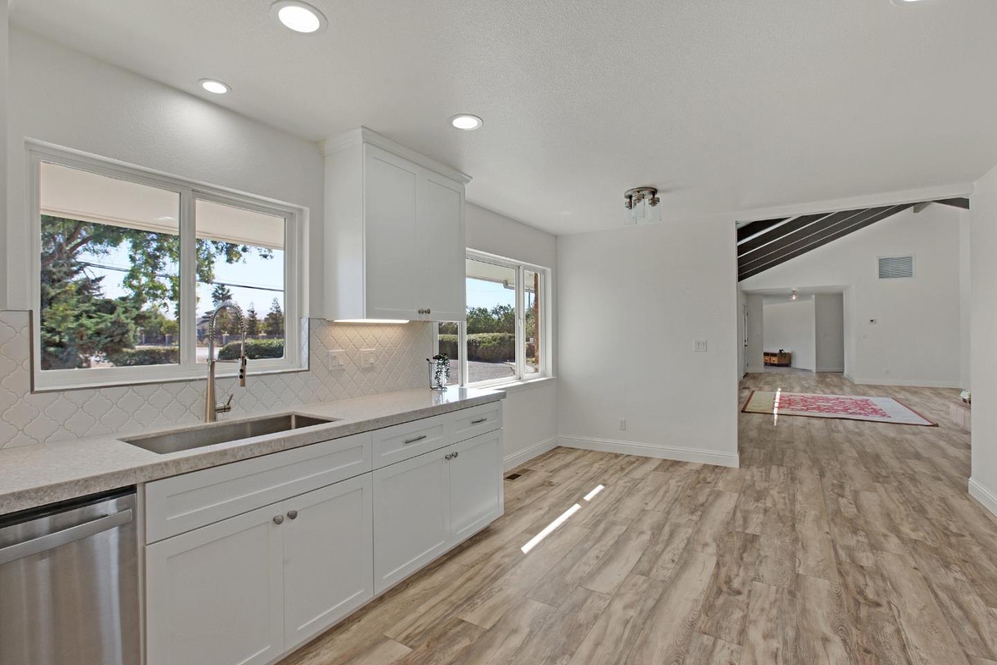 7681 W Linne Rd, Tracy, CA 95304 4 Beds 2 Baths (Canceled