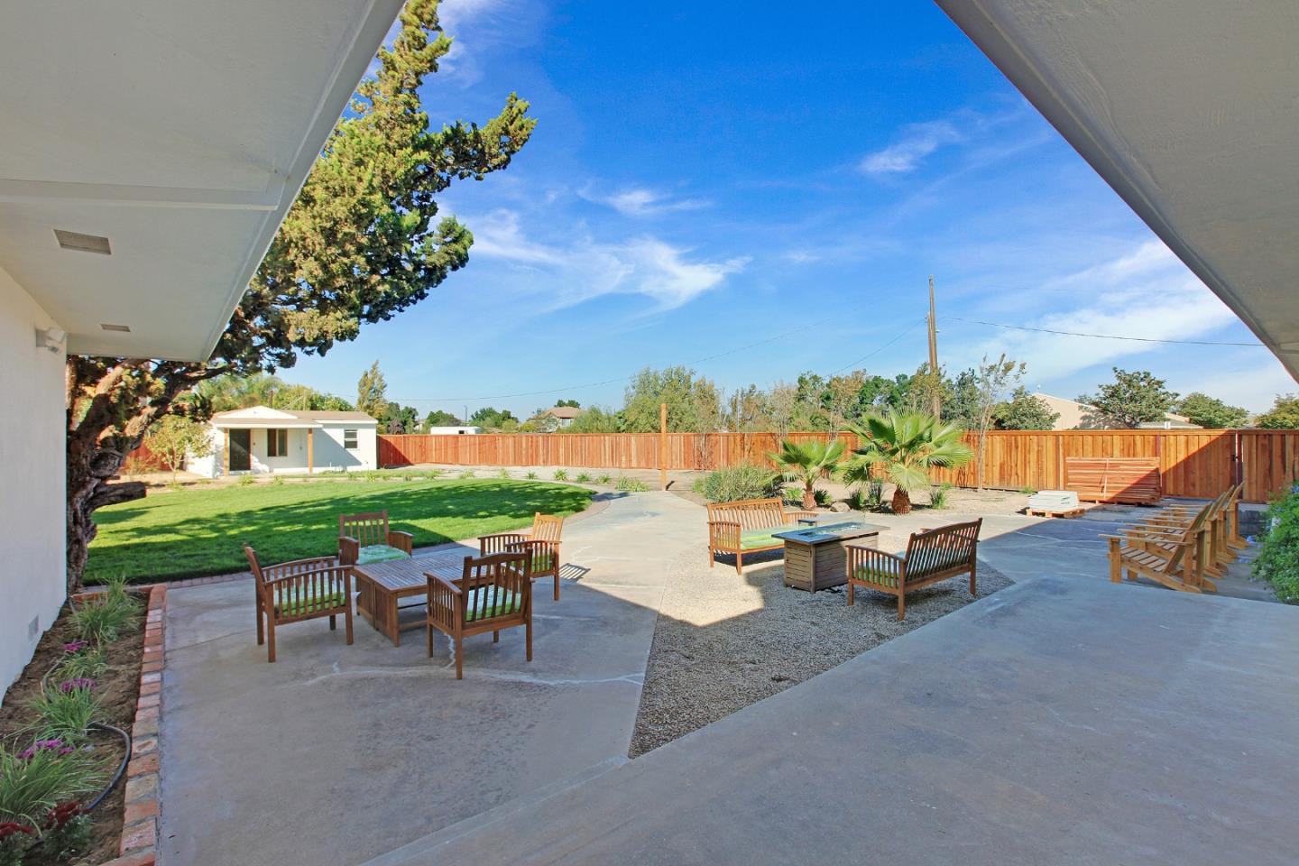 7681 W Linne Rd, Tracy, CA 95304 4 Beds 2 Baths (Canceled