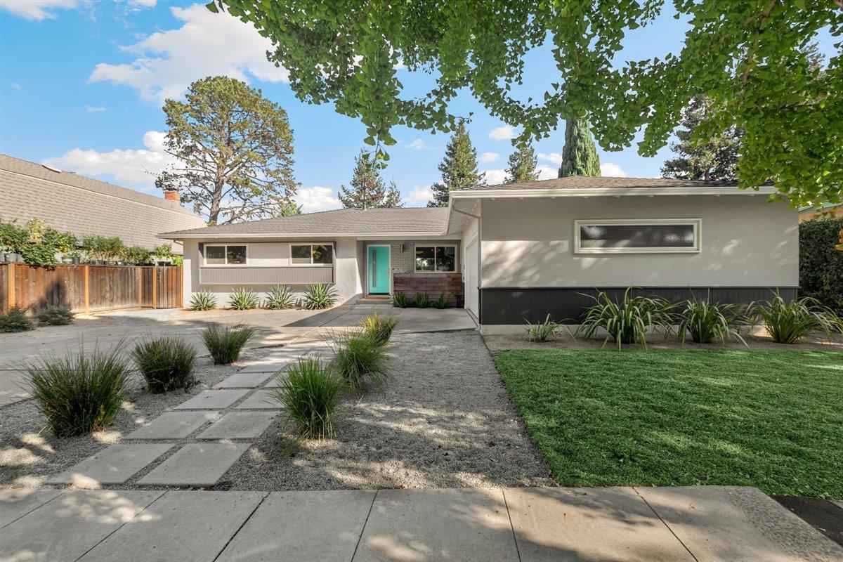Detail Gallery Image 1 of 1 For 824 Piper Ave, Sunnyvale,  CA 94087 - 4 Beds | 2/1 Baths