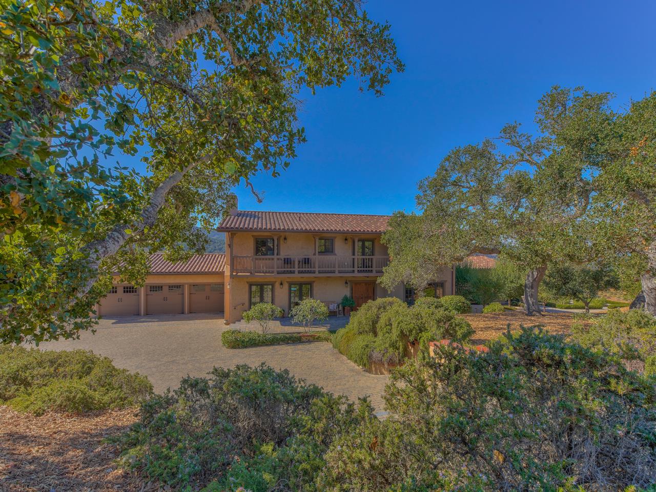 Detail Gallery Image 1 of 1 For 9380 York Rd, Monterey,  CA 93940 - 5 Beds | 4/1 Baths