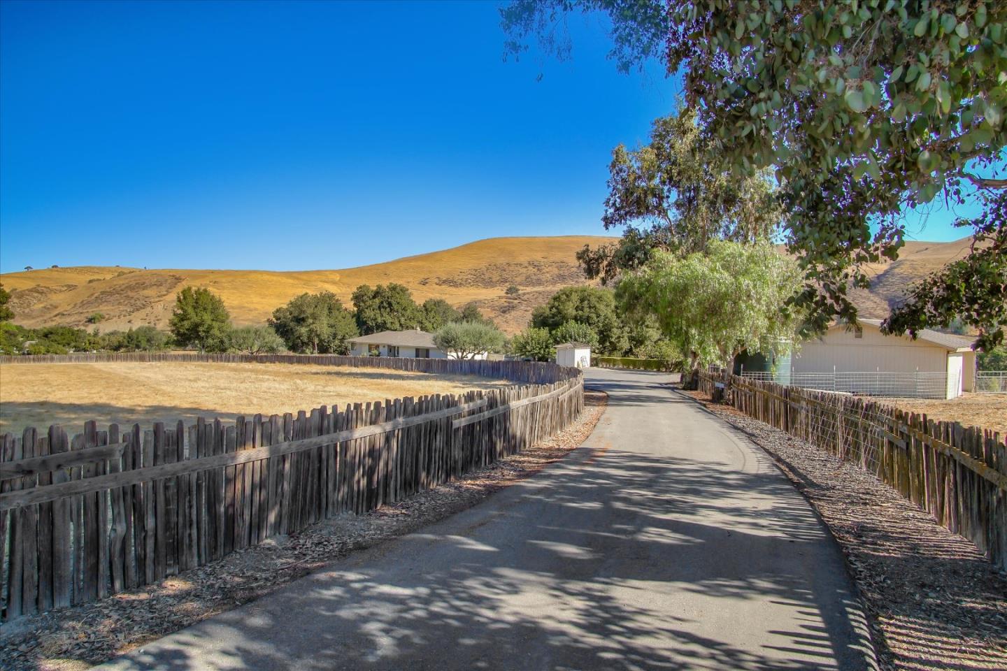 9581 Airline Hwy, Tres Pinos, CA 95075 3 Beds 3 Baths (Canceled