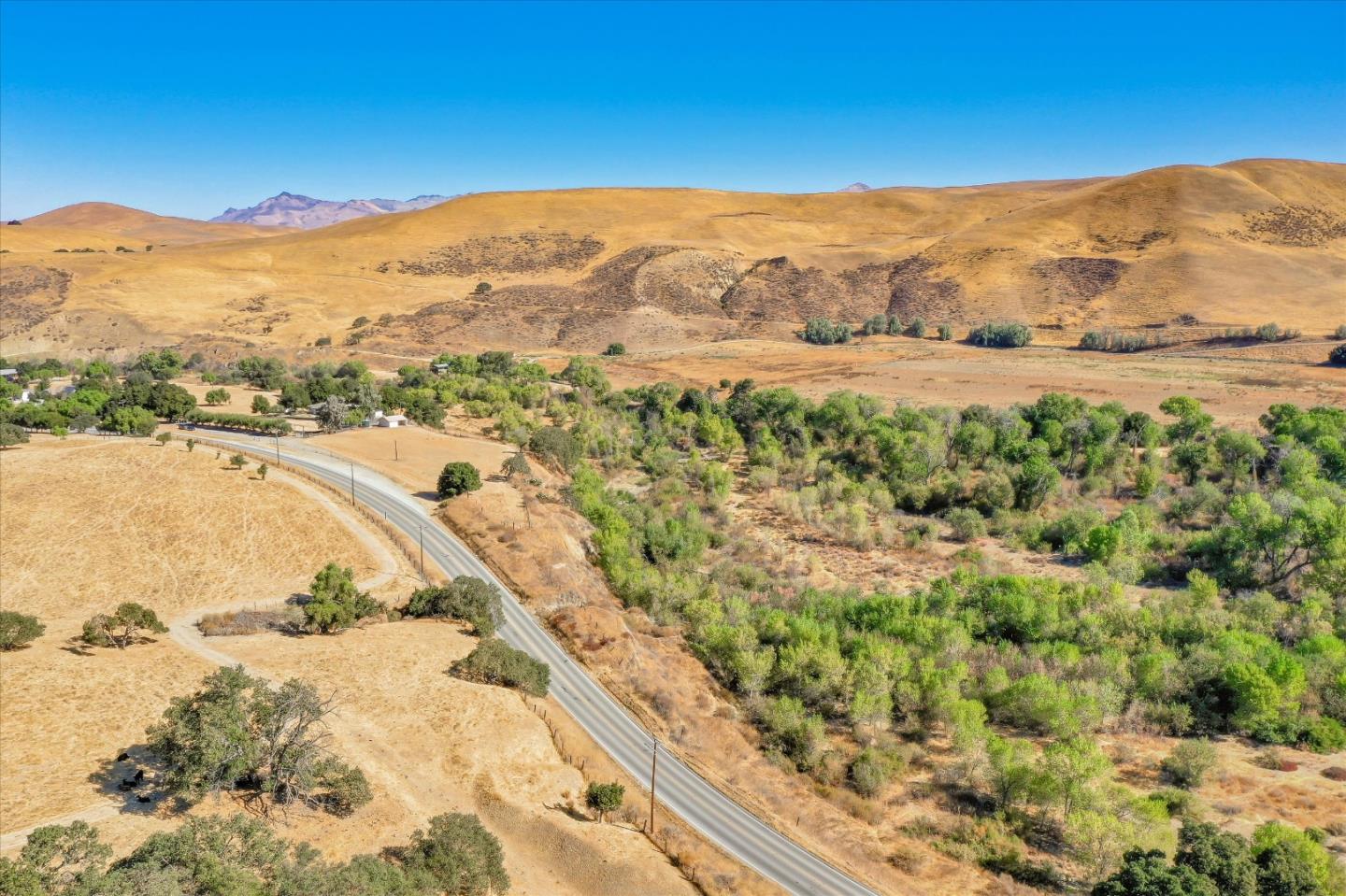 9581 Airline Hwy, Tres Pinos, CA 95075 3 Beds 3 Baths (Canceled