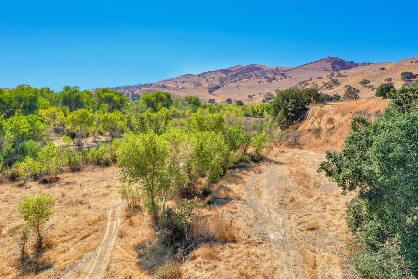 9581 Airline Hwy, Tres Pinos, CA 95075 3 Beds 3 Baths (Canceled