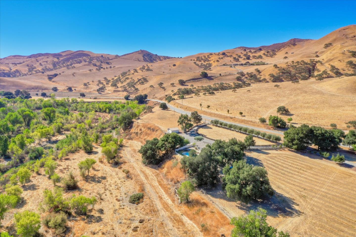 9581 Airline Hwy, Tres Pinos, CA 95075 3 Beds 3 Baths (Canceled