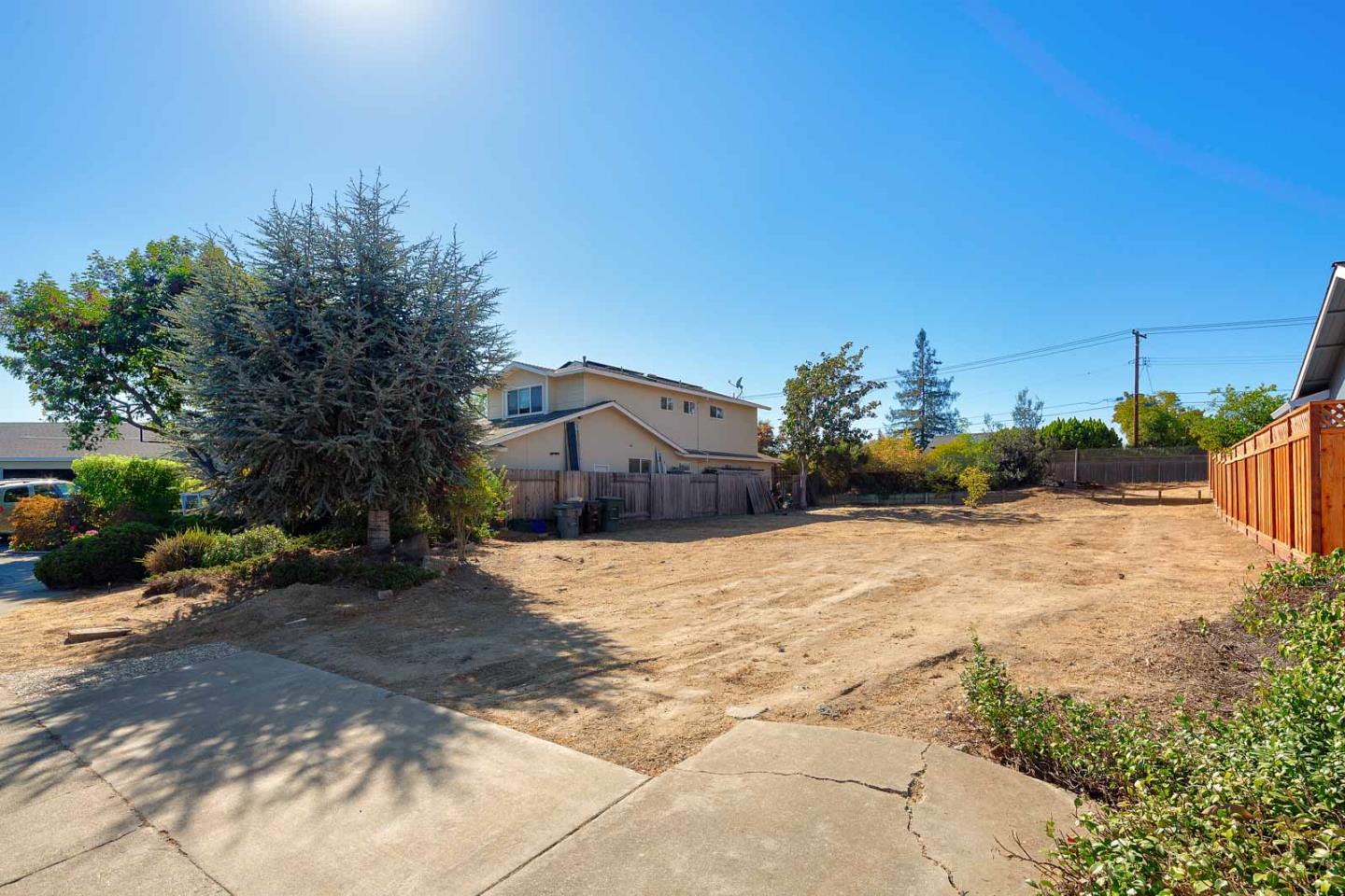 1383 Fisherhawk Drive, SUNNYVALE, California 94087, ,Lots And Land,For Sale,Fisherhawk Drive,40962101