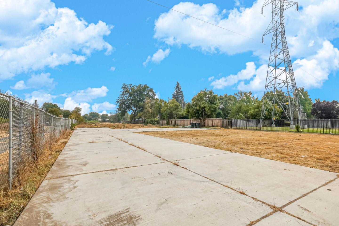 7309 POWER INN Road, SACRAMENTO, California 95828, ,Lots And Land,For Sale,POWER INN Road,40961931