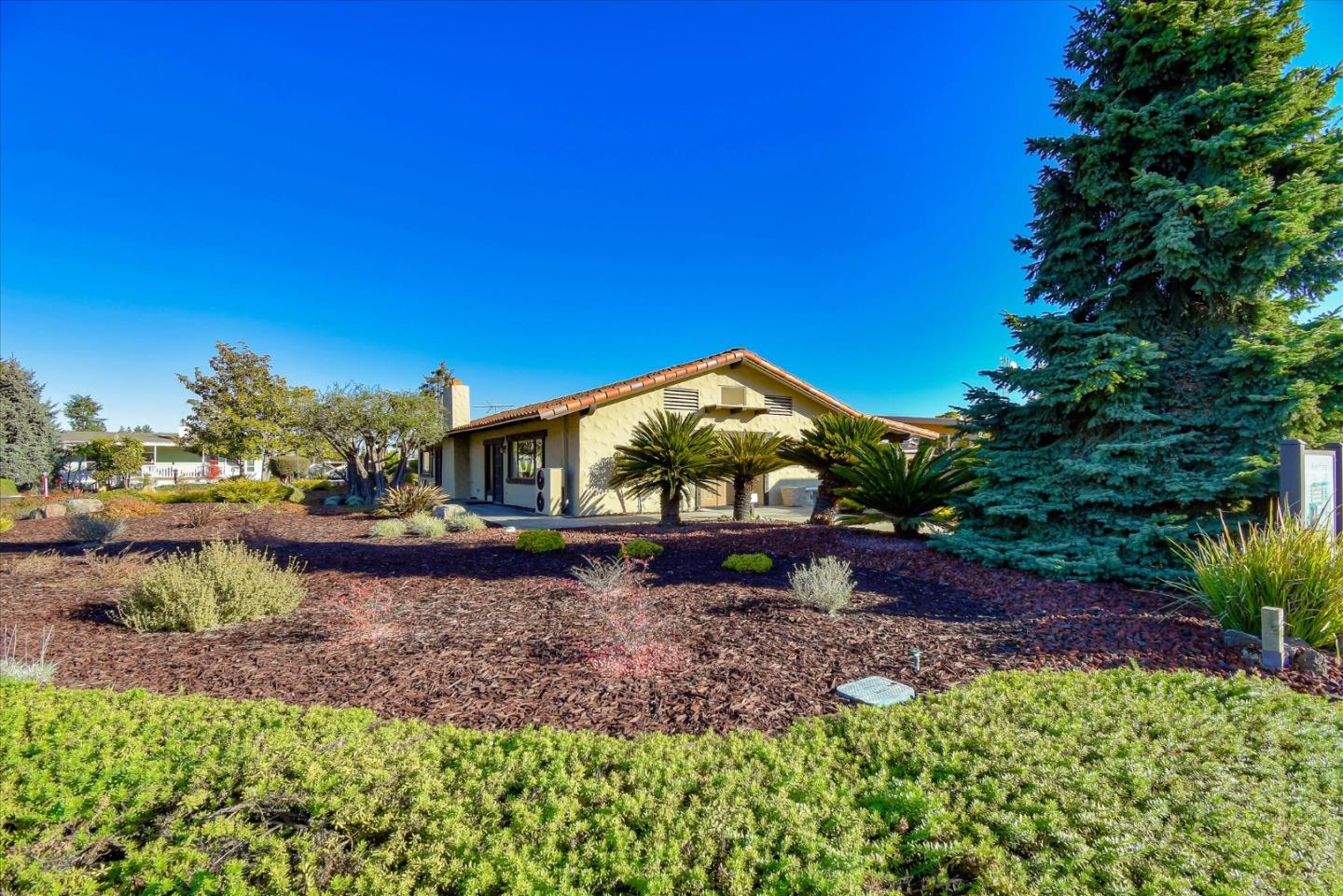 433 Sylvan Ave 7, Mountain View, CA 94041 3 Beds 2 Baths (Expired