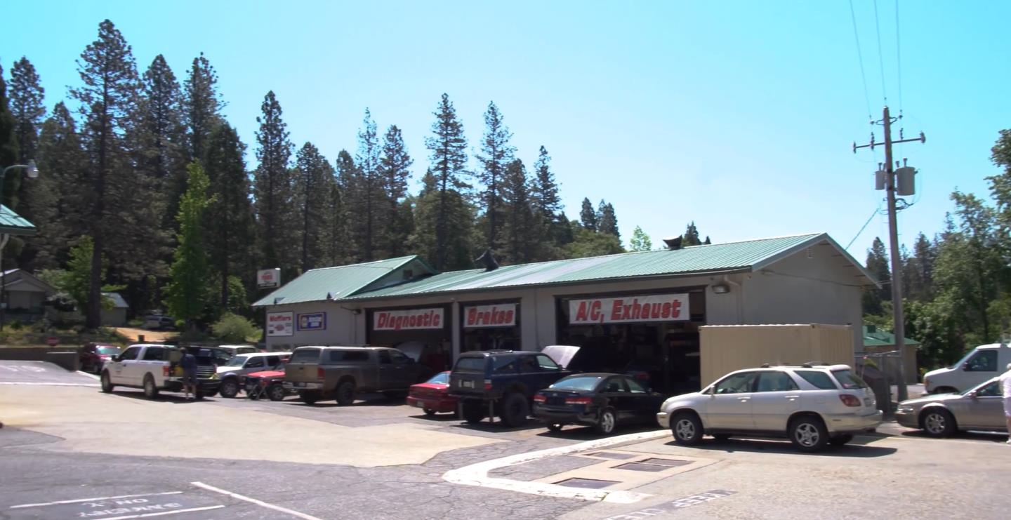 13451 Colfax Highway, GRASS VALLEY, California 95945, ,Comm Industrial For Sale,For Sale,Colfax Highway,40962184