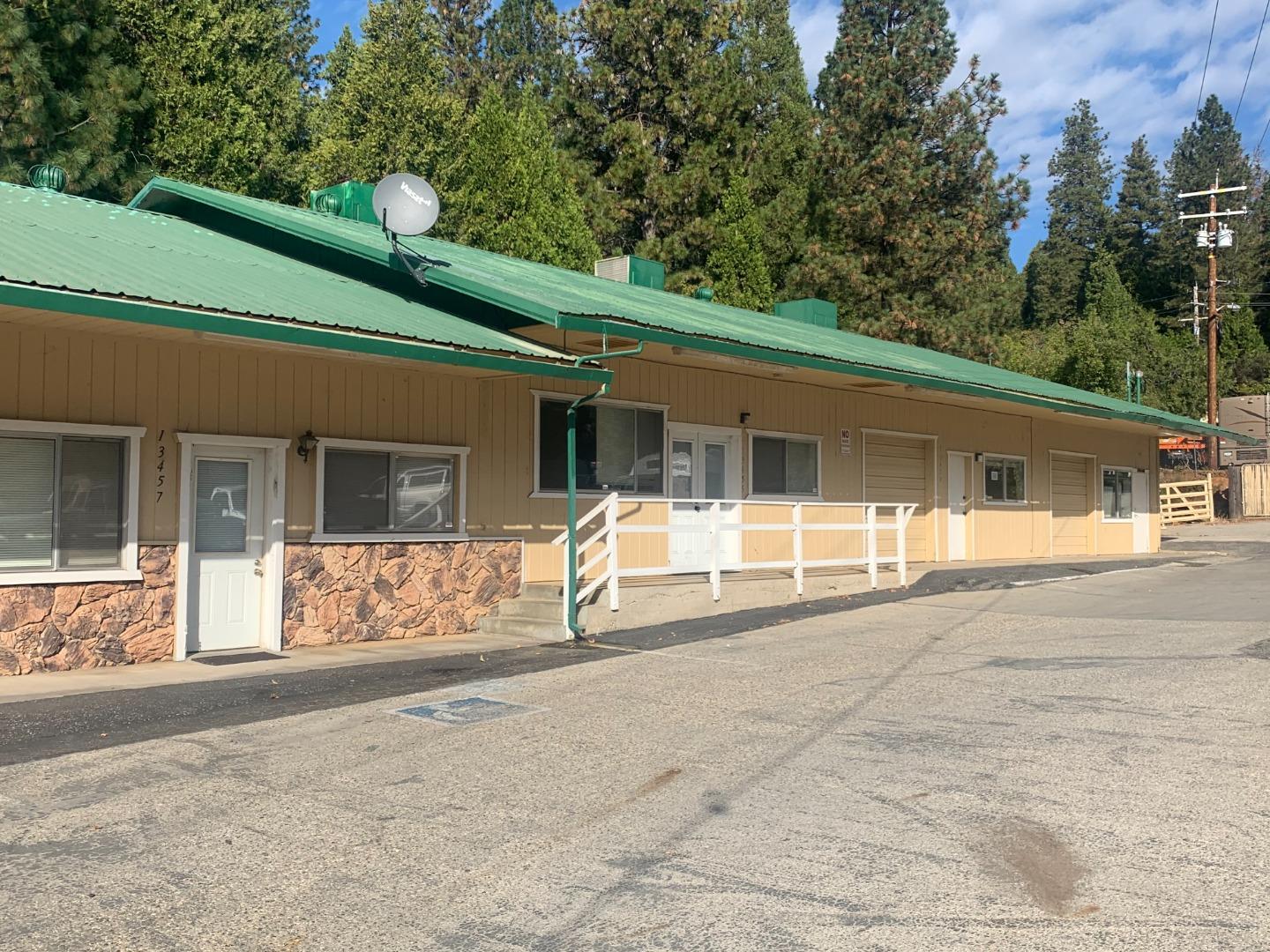 13451 Colfax Highway, GRASS VALLEY, California 95945, ,Comm Industrial For Sale,For Sale,Colfax Highway,40962184