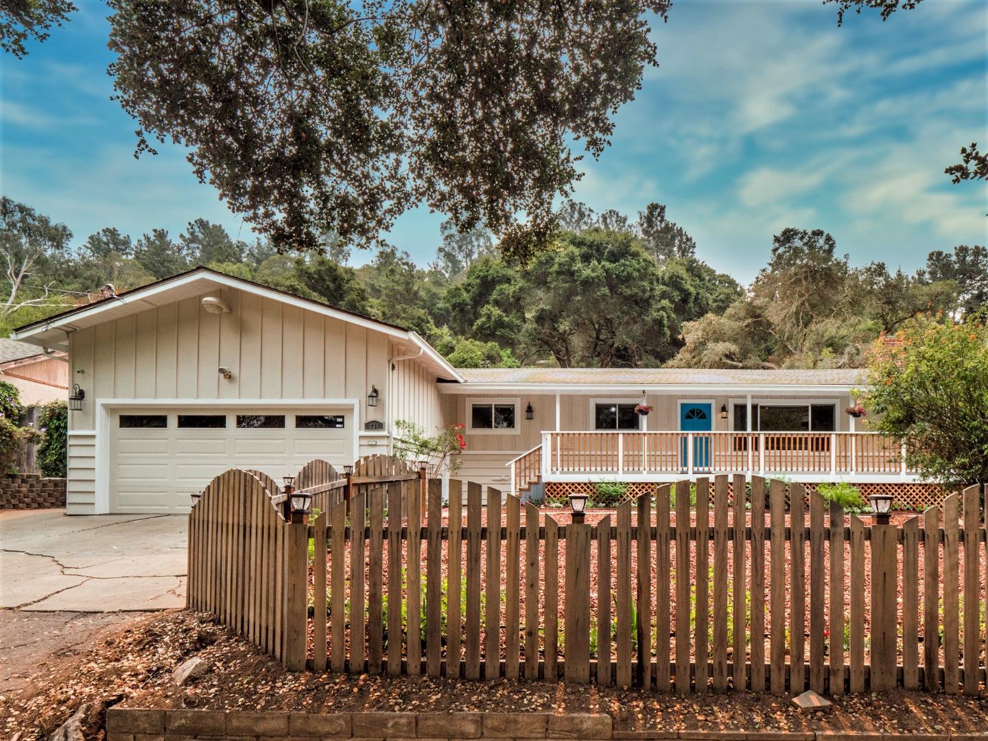 Detail Gallery Image 1 of 1 For 131 Carr Ave, Aromas,  CA 95004 - 4 Beds | 2 Baths