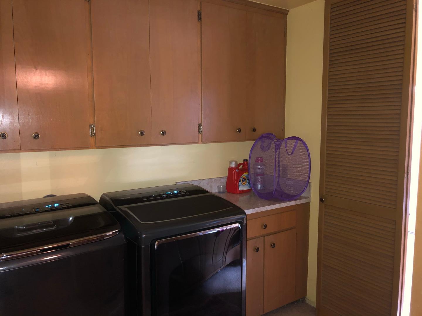 1102 Abbott Street, SALINAS, California 93901, ,Comm Industrial For Sale,For Sale,Abbott Street,40963472