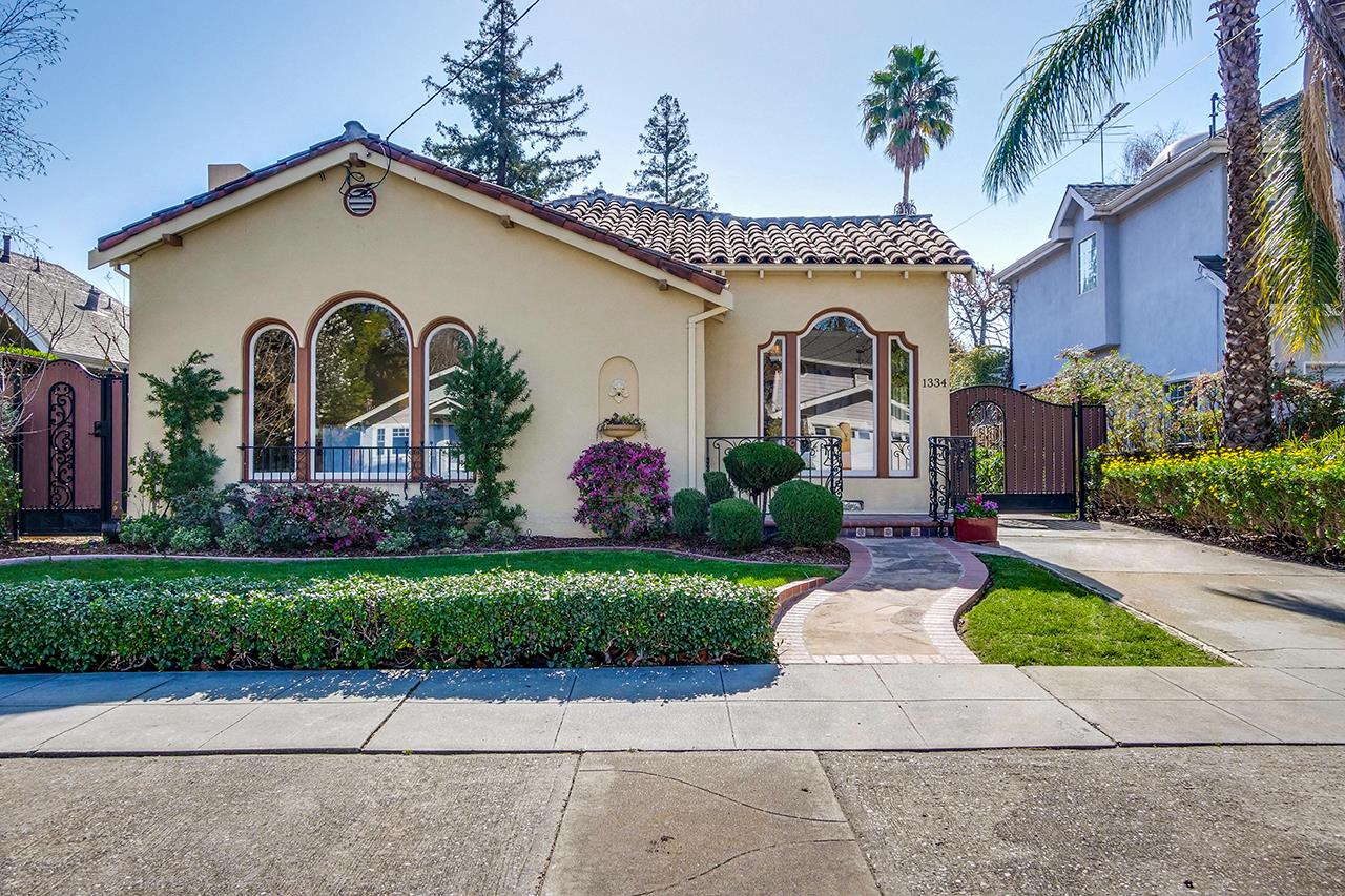 1334 Mckendrie St, San Jose, CA 95126 3 Beds 1/1 Baths (Sold