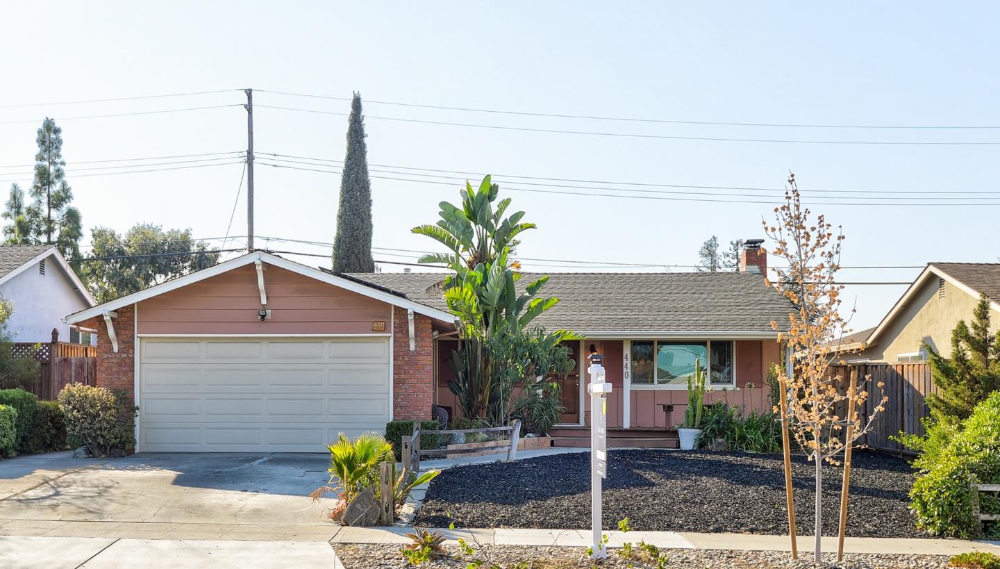 Detail Gallery Image 1 of 1 For 440 Skyway Dr, San Jose,  CA 95111 - 3 Beds | 2 Baths