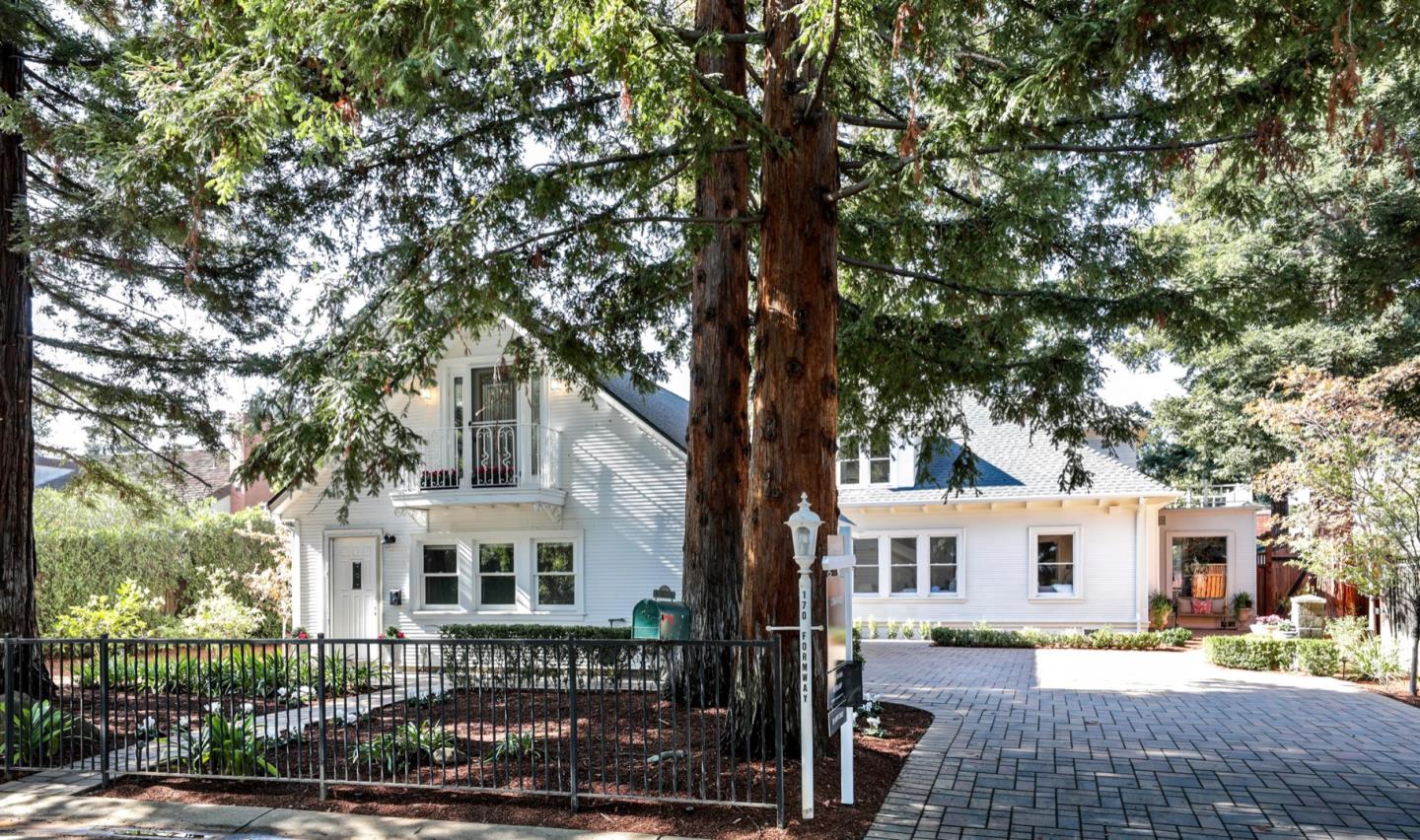 170 Formway Ct, Los Altos, CA 94022 4 Beds 3/1 Baths (Sold