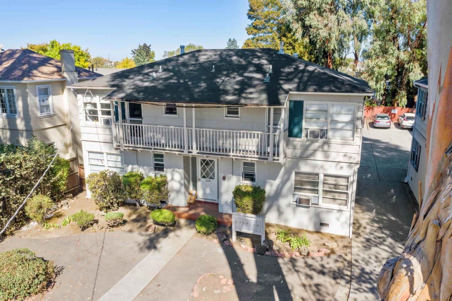 1328 El Camino Real, BURLINGAME, California 94010, ,Comm Ri Multi-units 5+,For Sale,El Camino Real,ML81818709