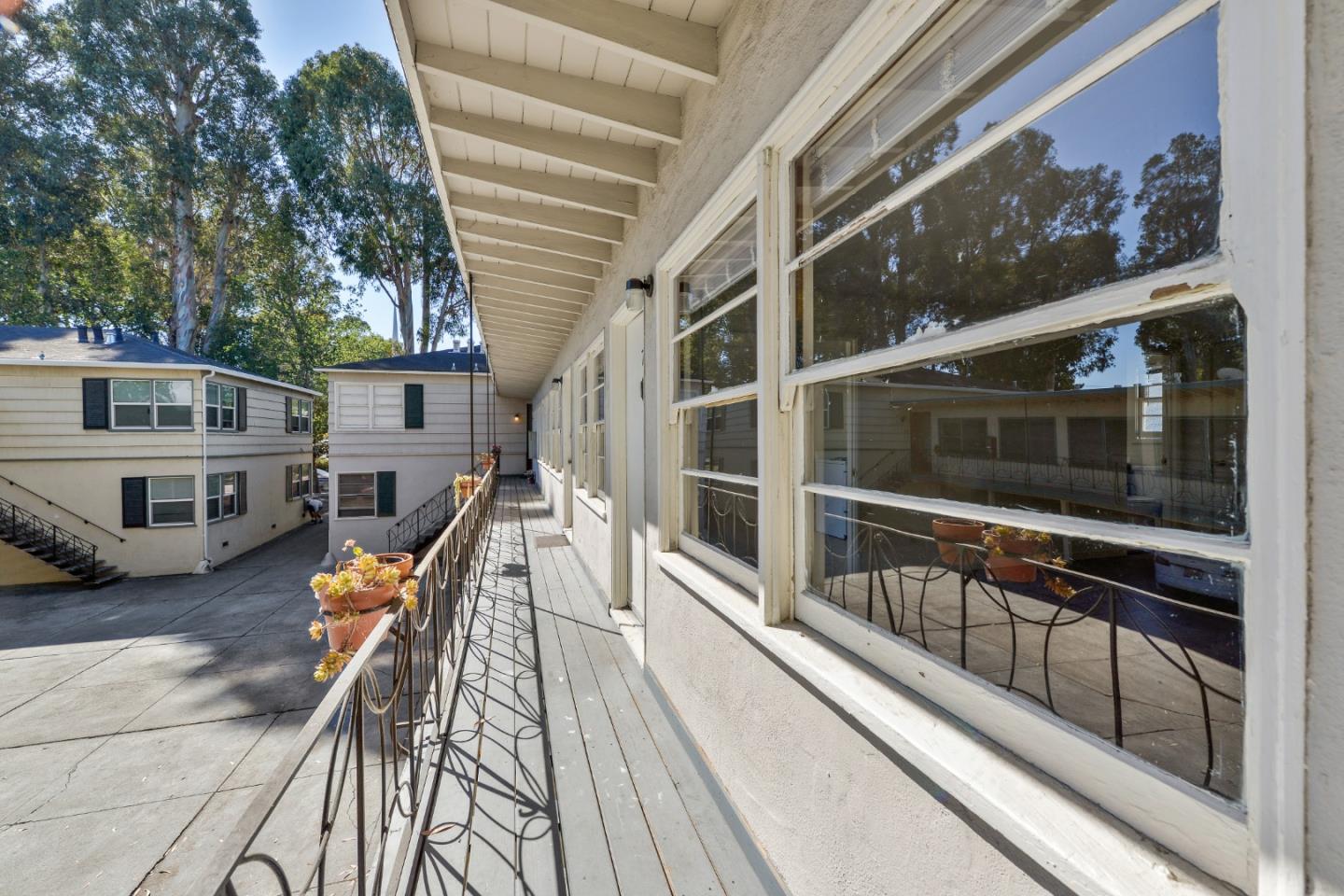 1328 El Camino Real, BURLINGAME, California 94010, ,Comm Ri Multi-units 5+,For Sale,El Camino Real,ML81818709