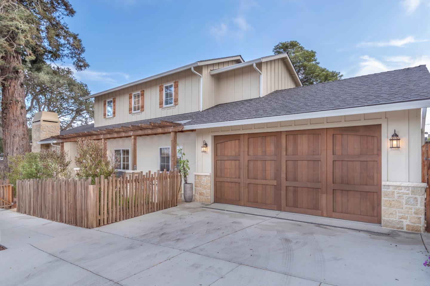 909 Wainwright St, Monterey, CA 93940 3 Beds 2 Baths (Sold