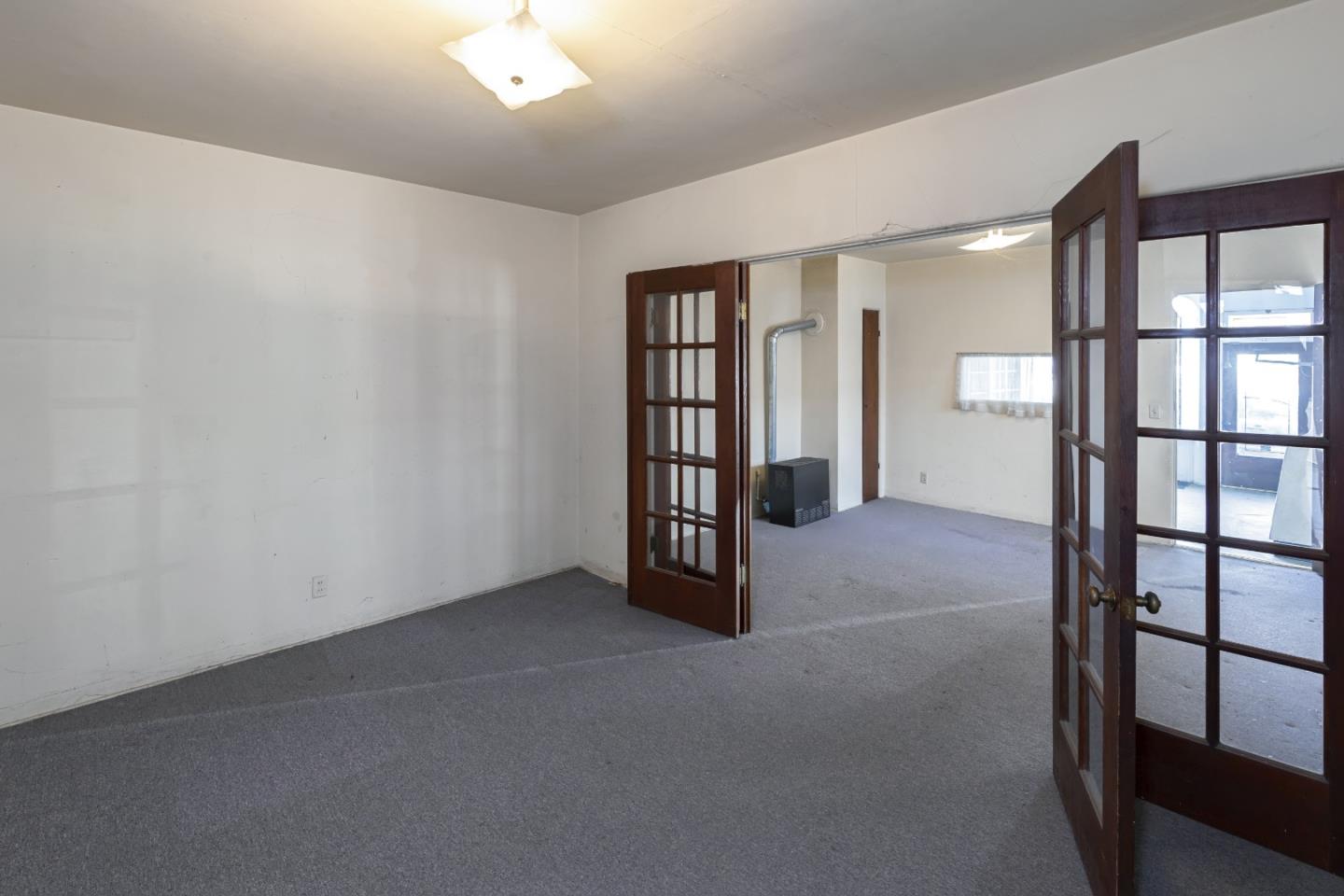 14 & 16 Porter Drive, ROYAL OAKS, California 95076, ,Comm Industrial For Sale,For Sale,Porter Drive,40961999