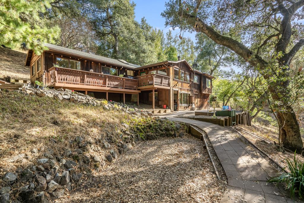21398 Sunnyside Rd, Los Gatos, CA 95033 3 Beds 2 Baths (Sold