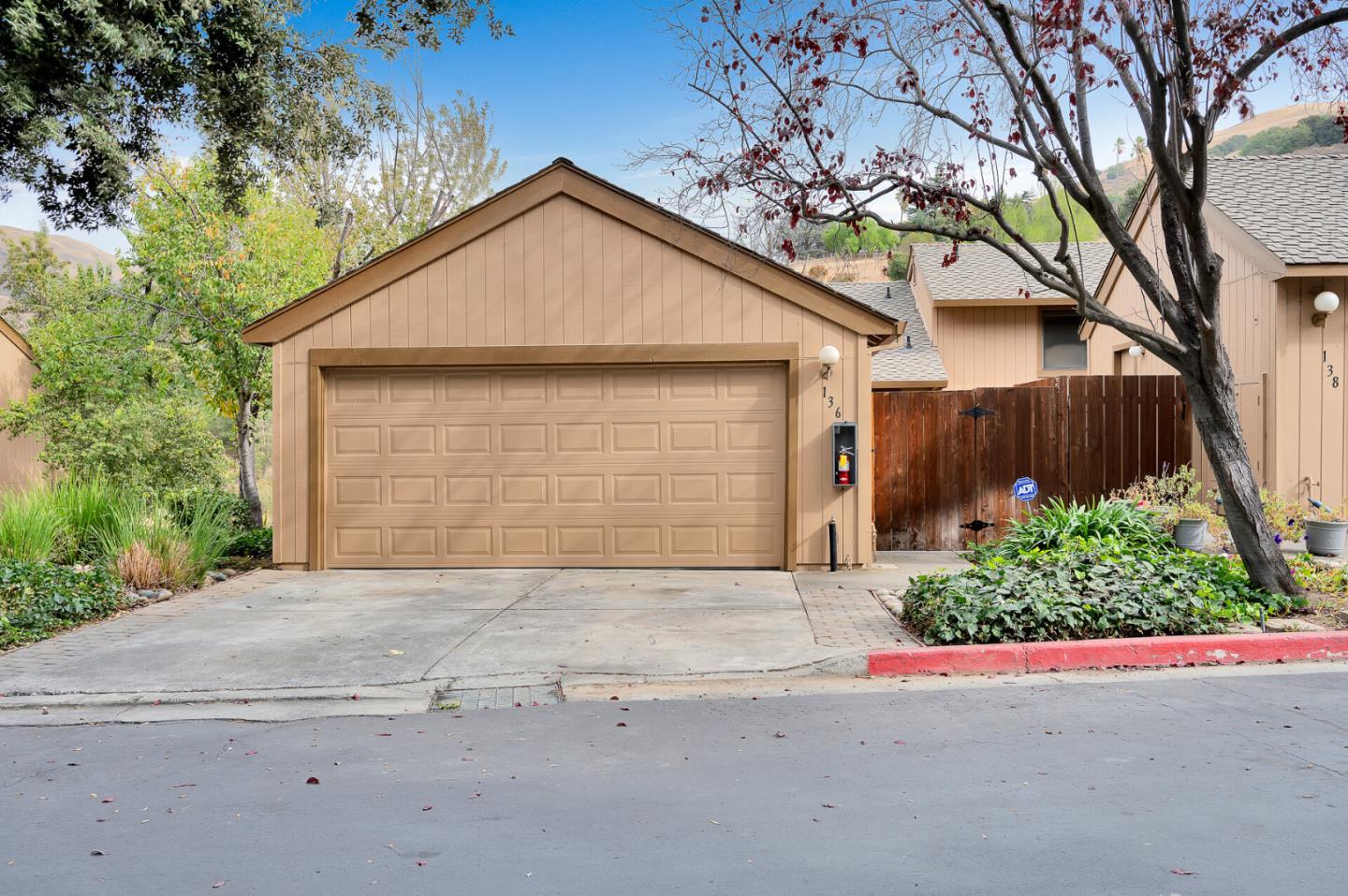 136 Spyglass Hill Rd, San Jose, CA 95127 3 Beds 2 Baths (Sold