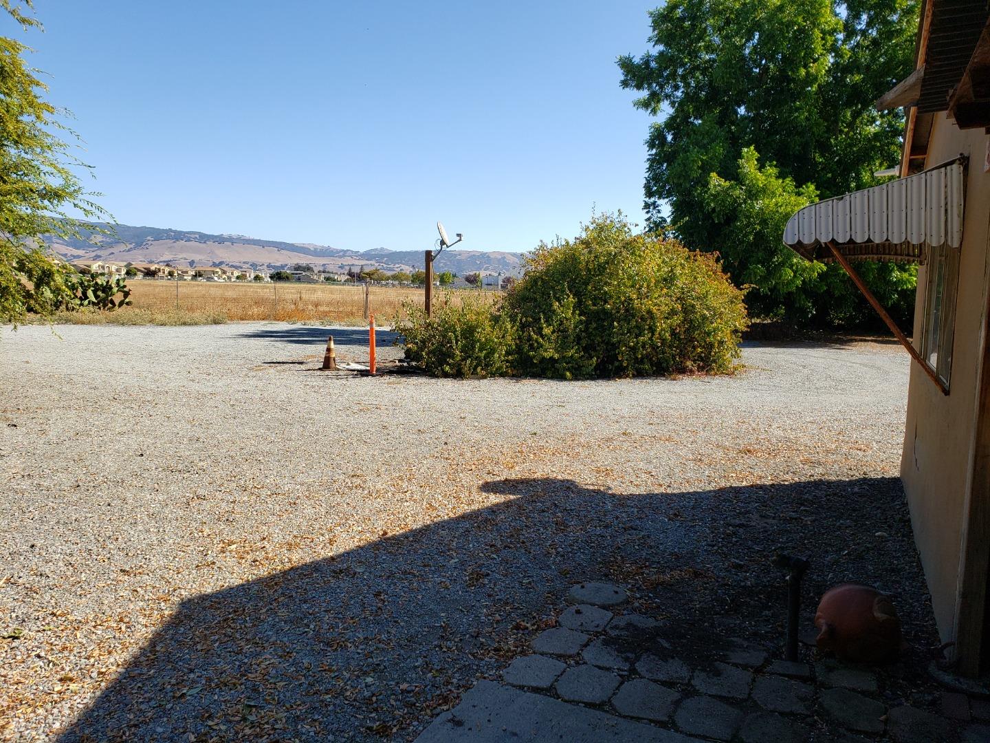 470 Vickery Avenue, GILROY, California 95020, ,Lots And Land,For Sale,Vickery Avenue,40963432