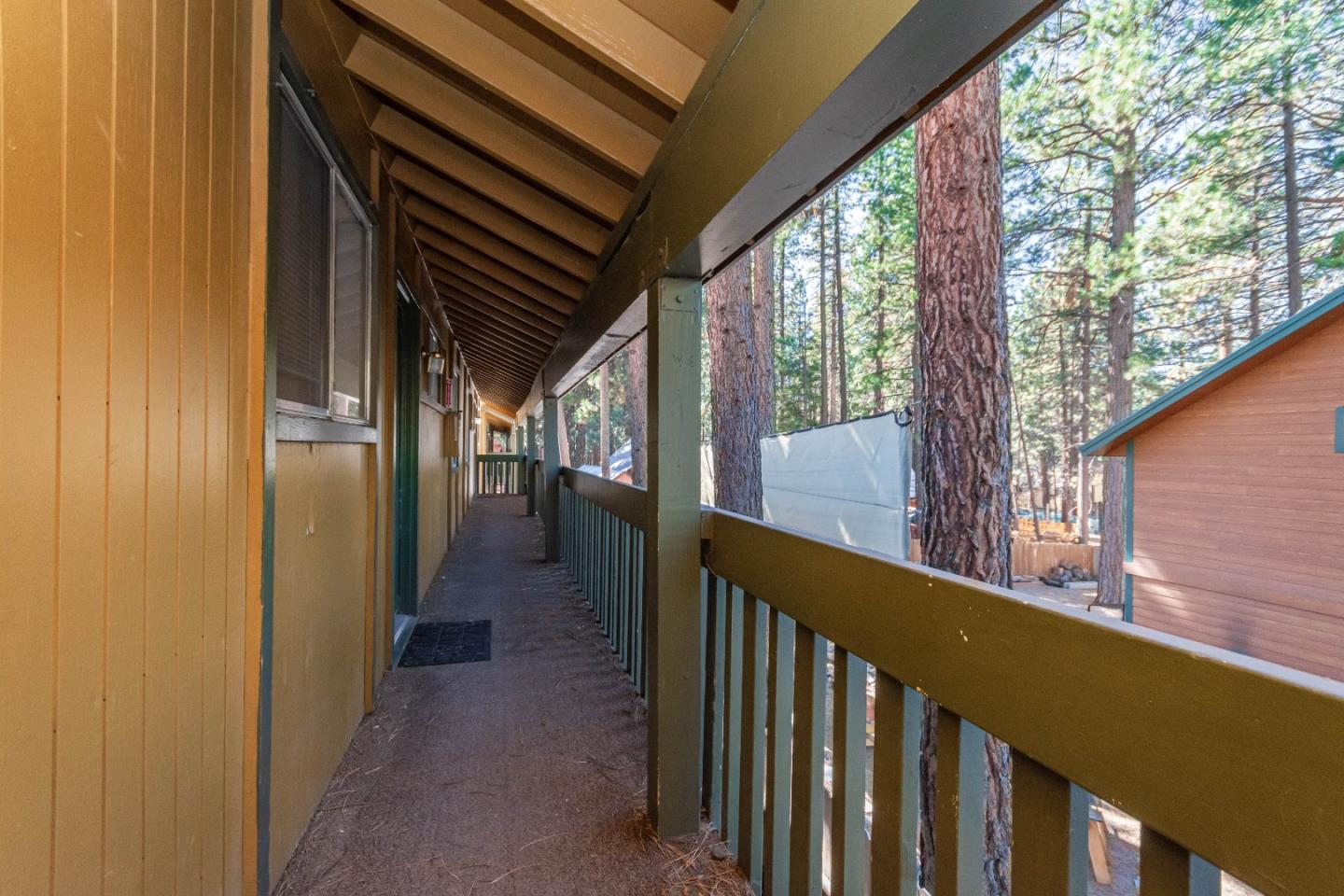 1070-1077 Echo Moss Road, SOUTH LAKE TAHOE, California 96150, ,Comm Ri Multi-units 5+,For Sale,Echo Moss Road,ML81819553